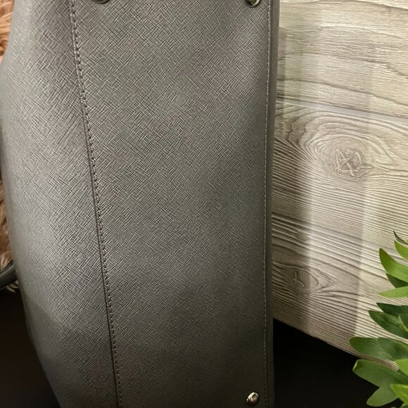 Michael Kors handbag, grey - Picture 3 of 8